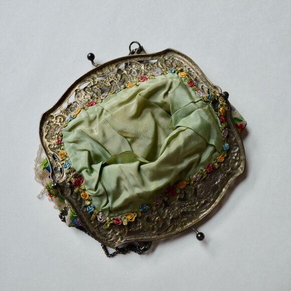 Antique Edwardian Glass Bead Flower Roses Purse Silver Cherub Frame Czech? - Picture 14 of 15